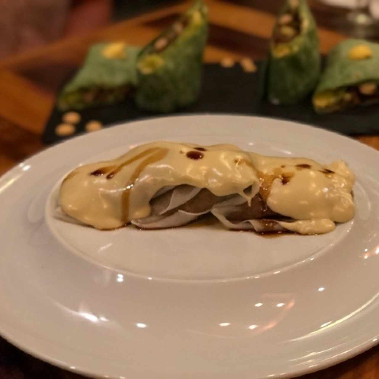 Entradas - Tacos Asiáticos y raviolis de carne 