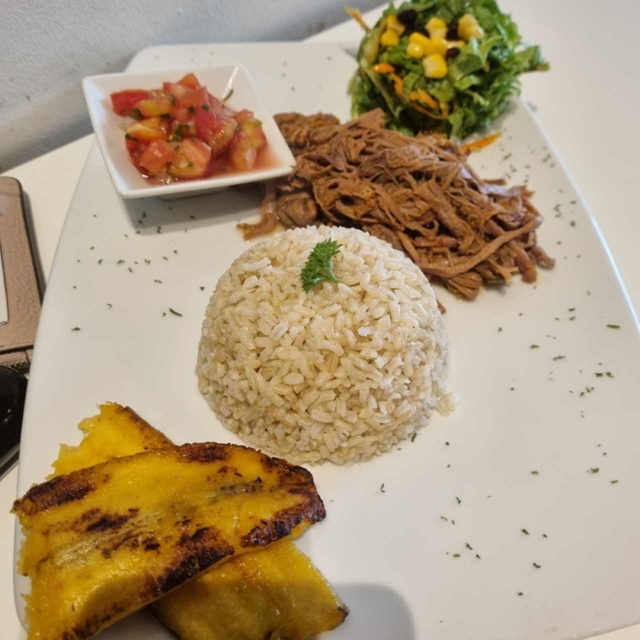 Menú Del Día + Sopa + Limonada