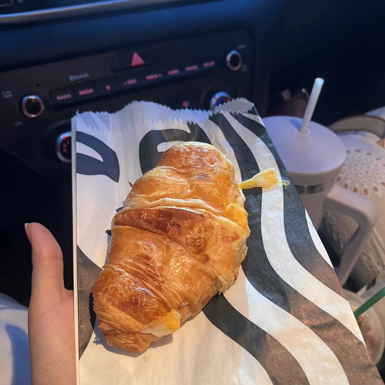 Recién Horneado - Double Cheese Croissant