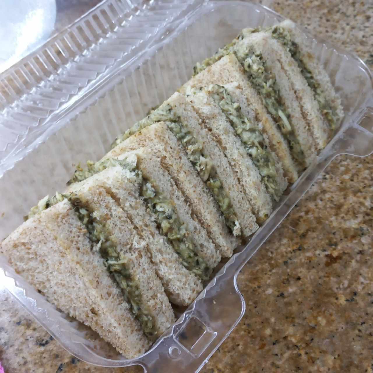 Sandwichitos - Pollo al Pesto