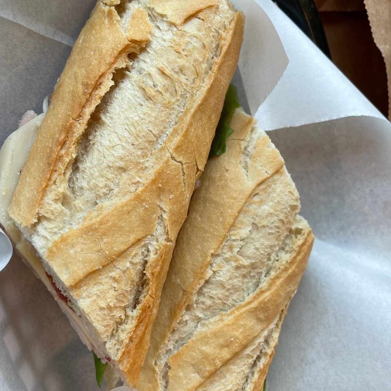 Emparedado con jamón de pavo ahumado 