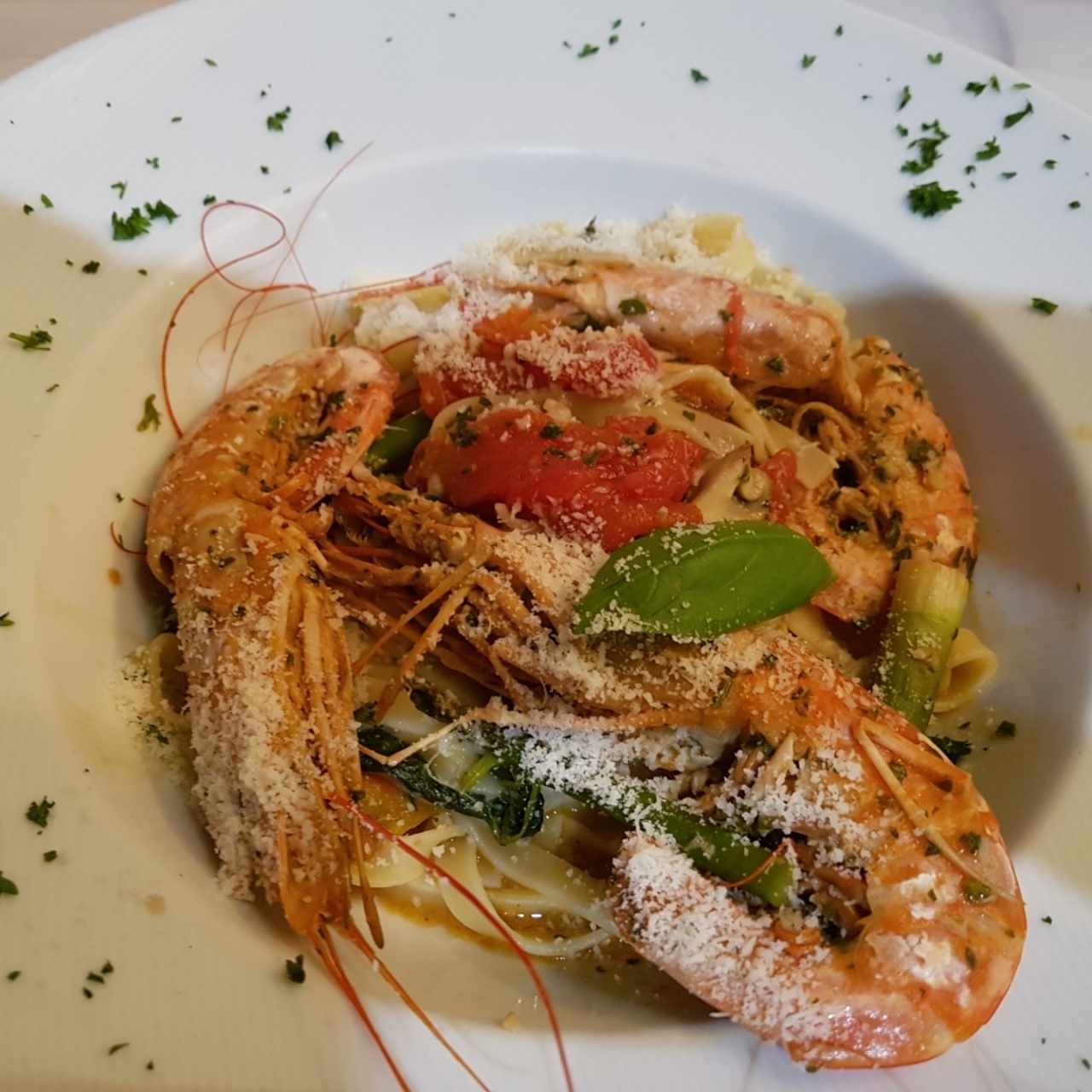 linguini sputino con langostinos