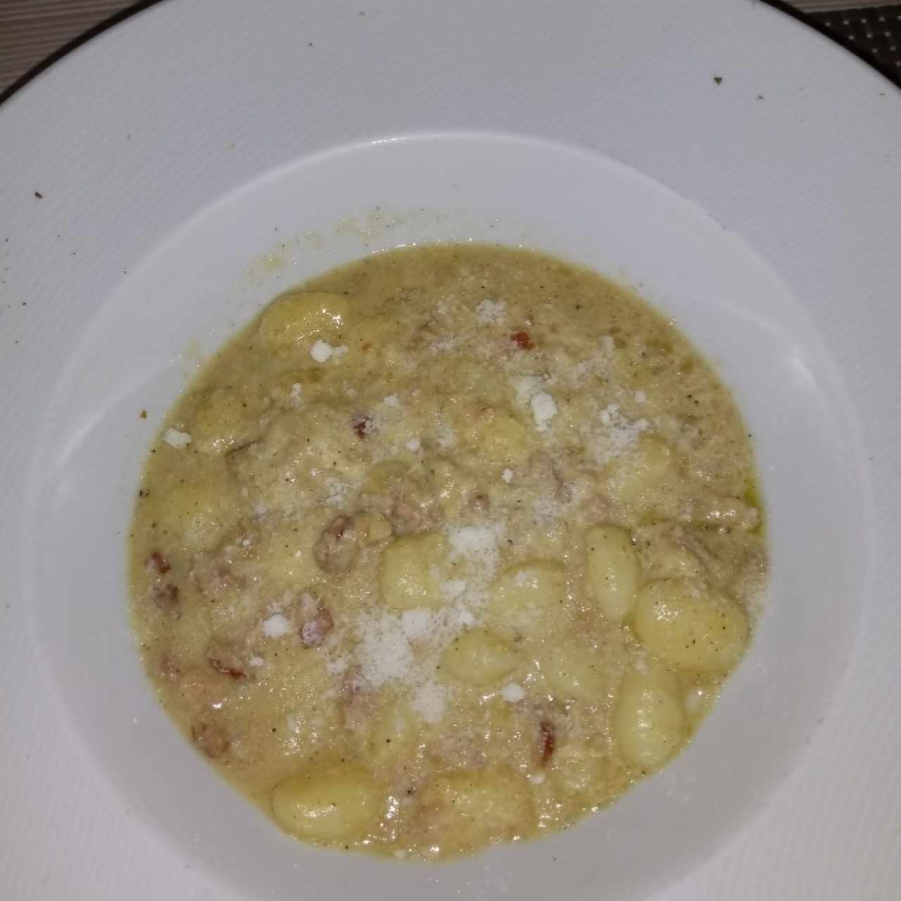 Gnocchis a la carbonara
