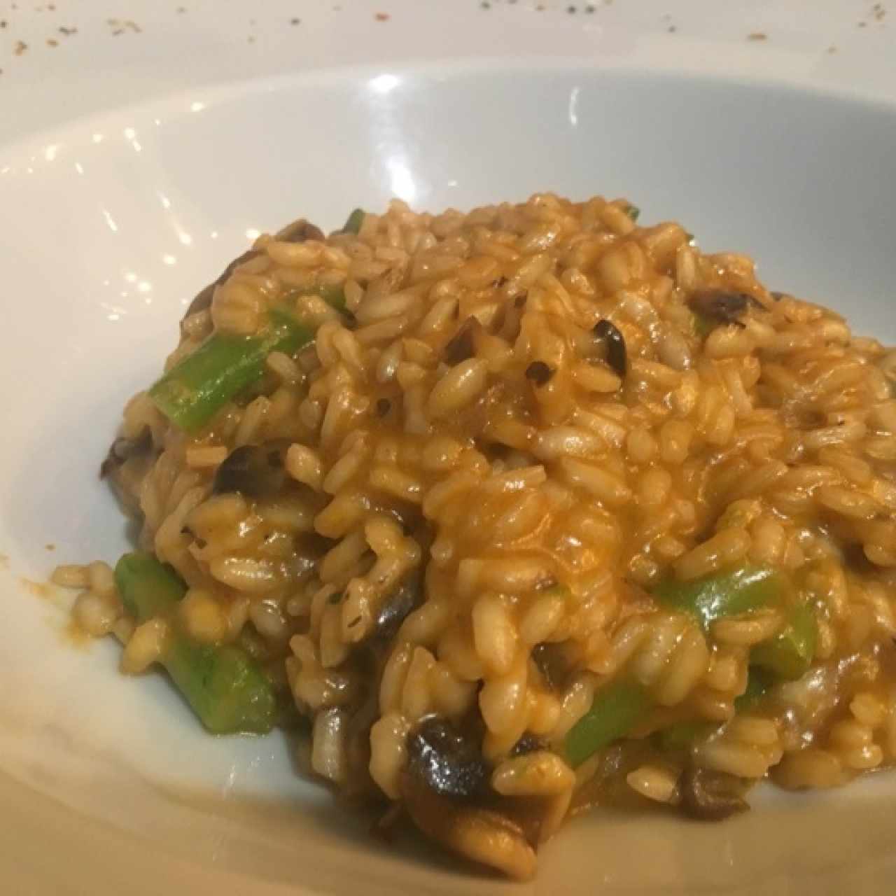 Risoto de hongos y esparragos