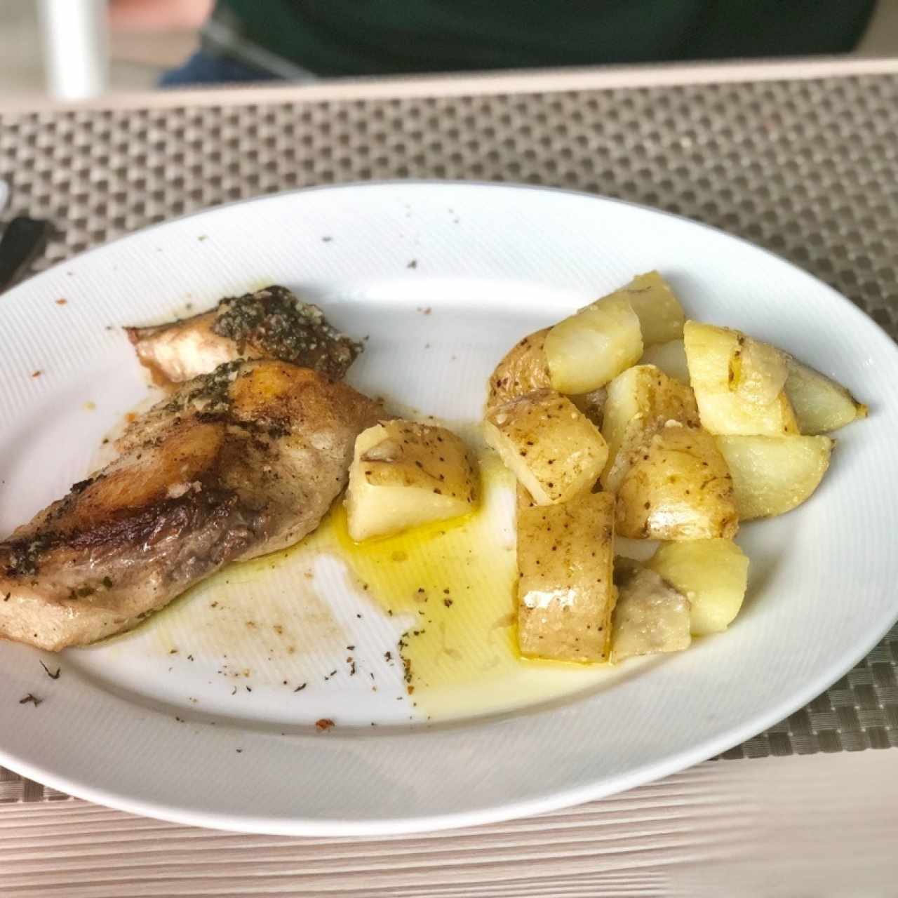 Corvina al ajo y limón