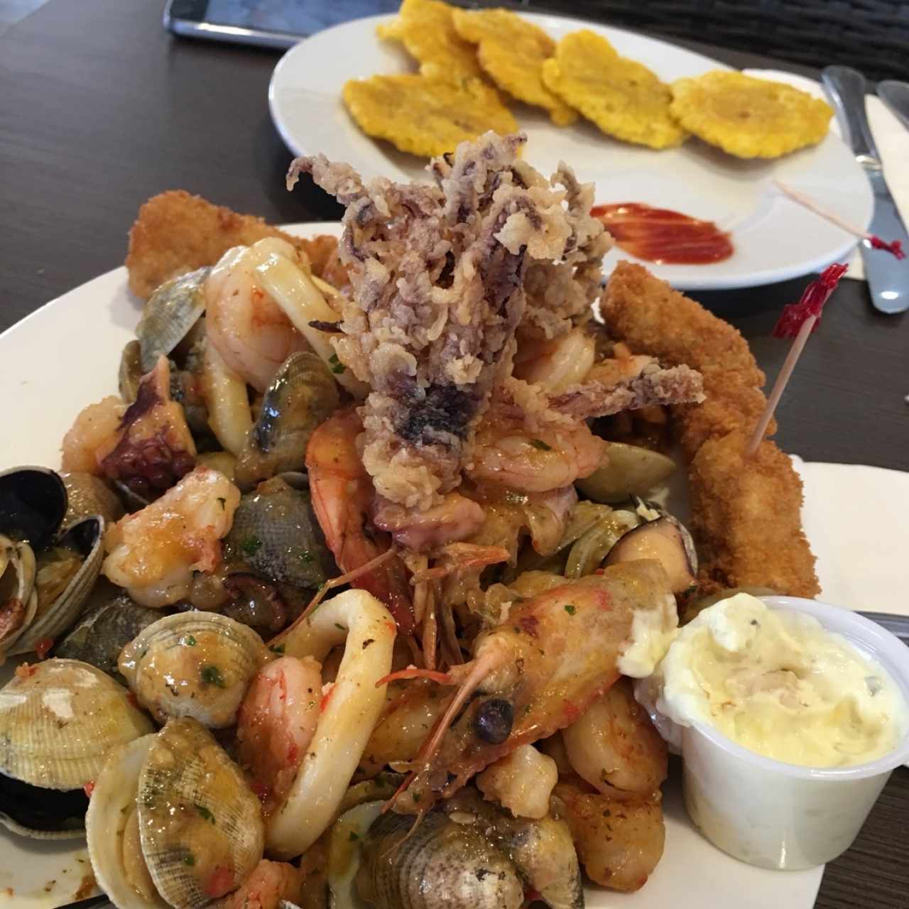 1/2 ración de mariscos al ajillo