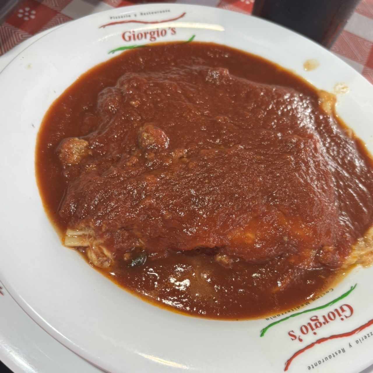 Giorgio's Pastas - Lasagna con salsa