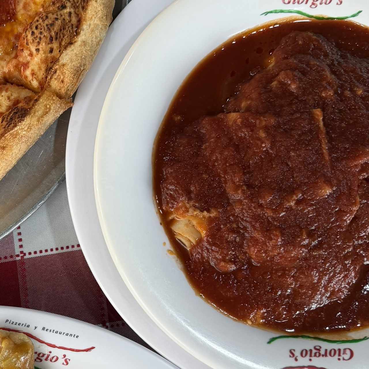 Giorgio's Pastas - Lasagna con salsa