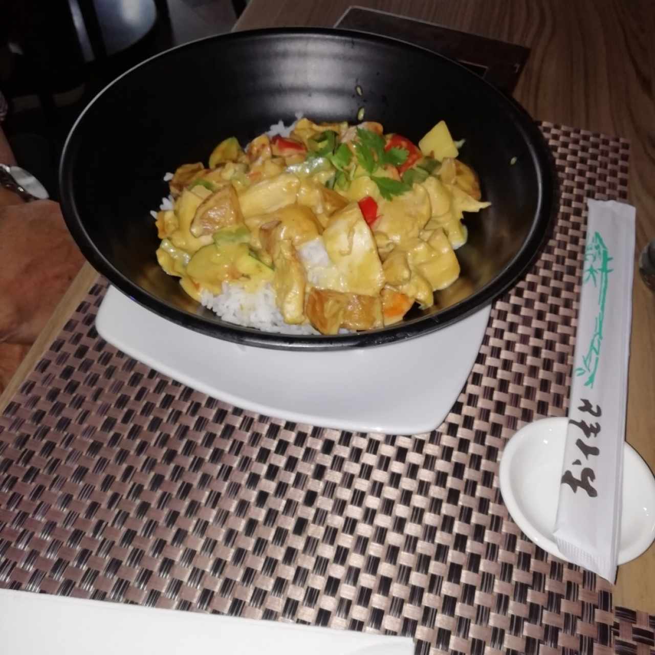 Pollo al curry