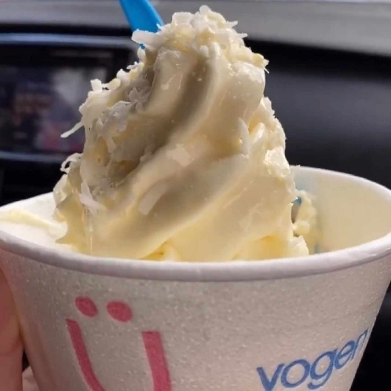 Helado de piña con coco 