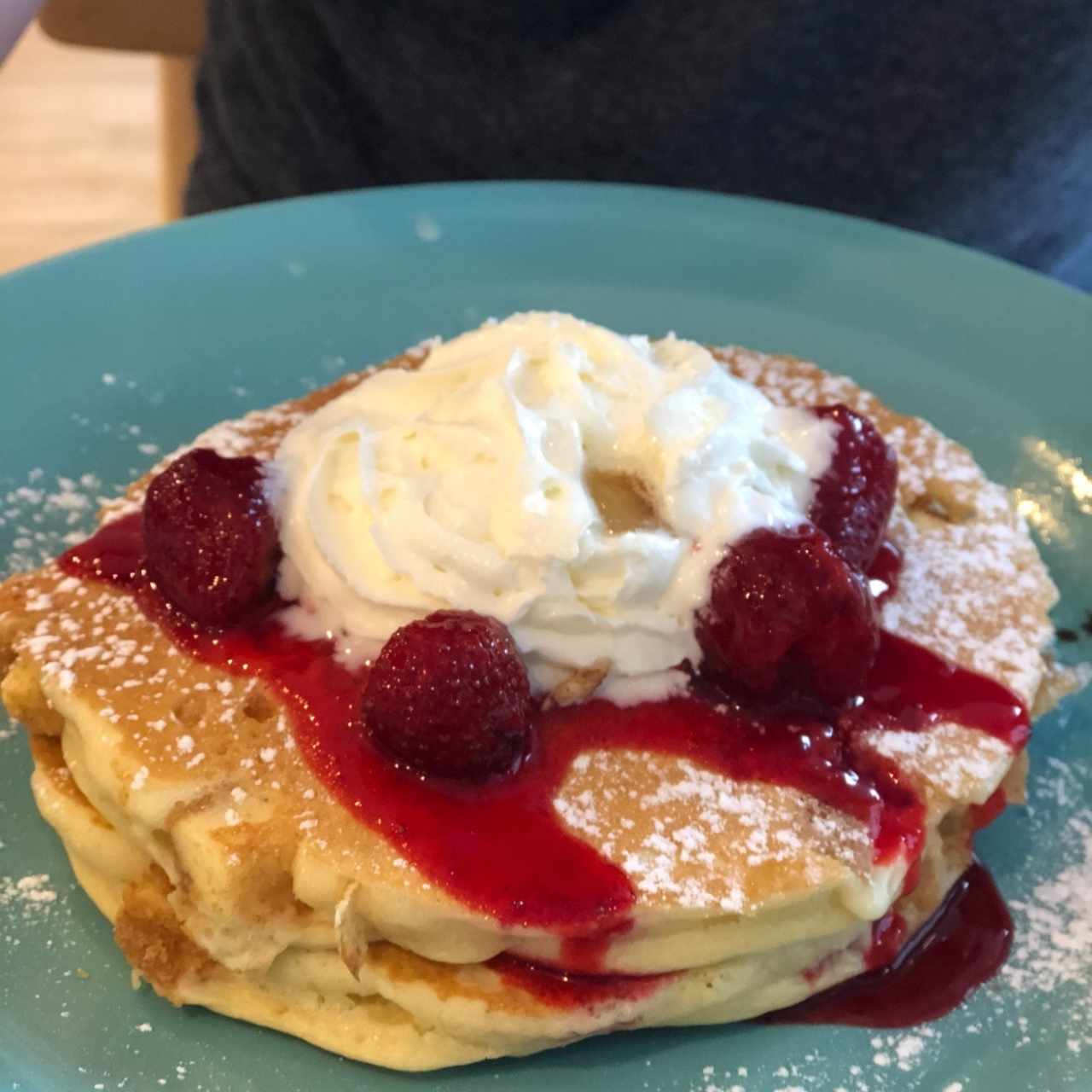 strawberry cheesecake pancakes