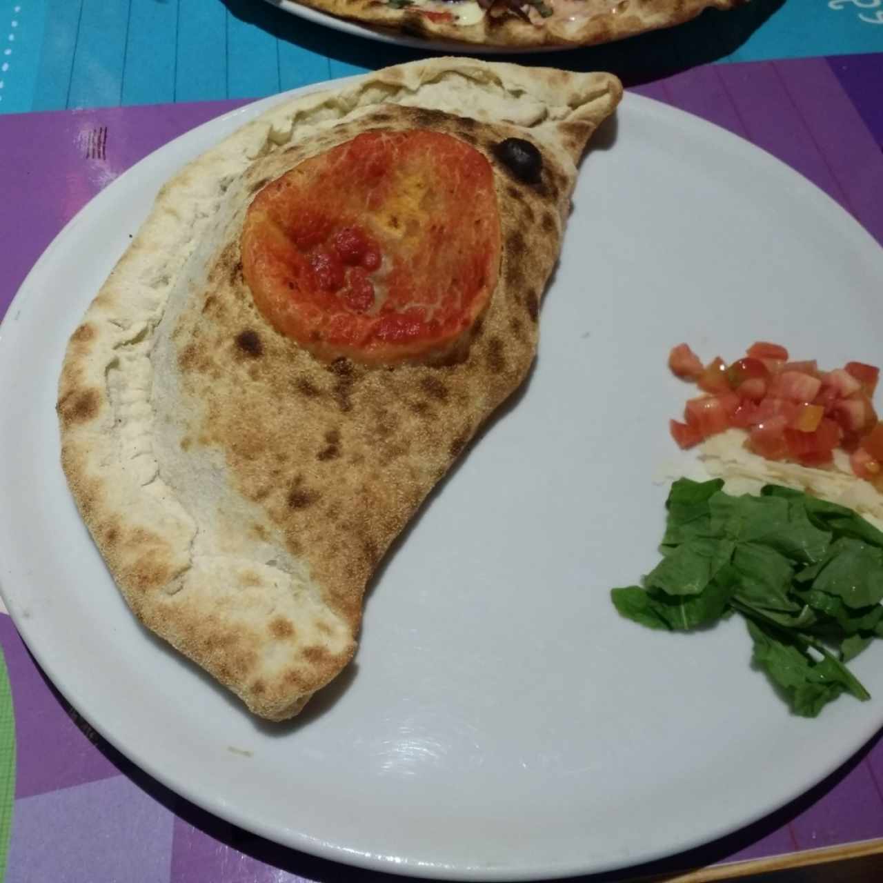 LA PIZZA - Calzone