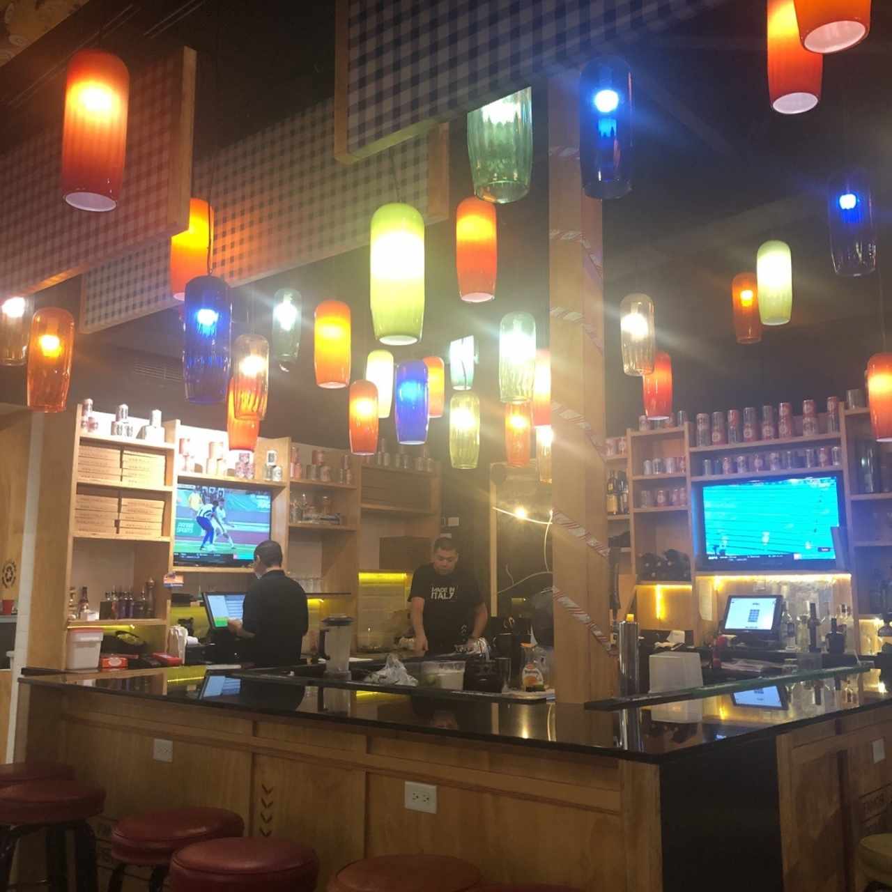 bar 