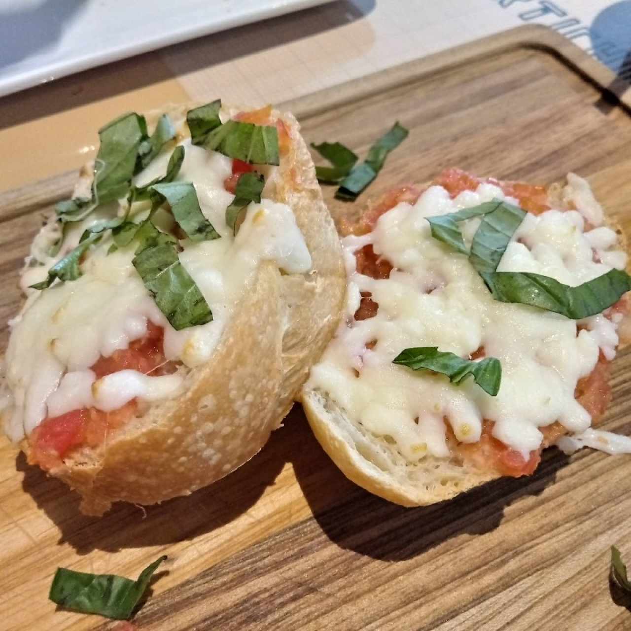 ANTIPASTI - BRUSCHETTA