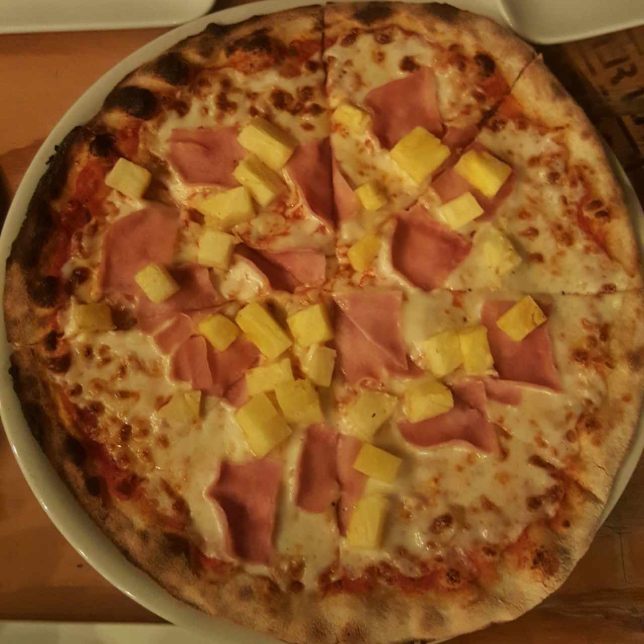 LA PIZZA - Honolulu