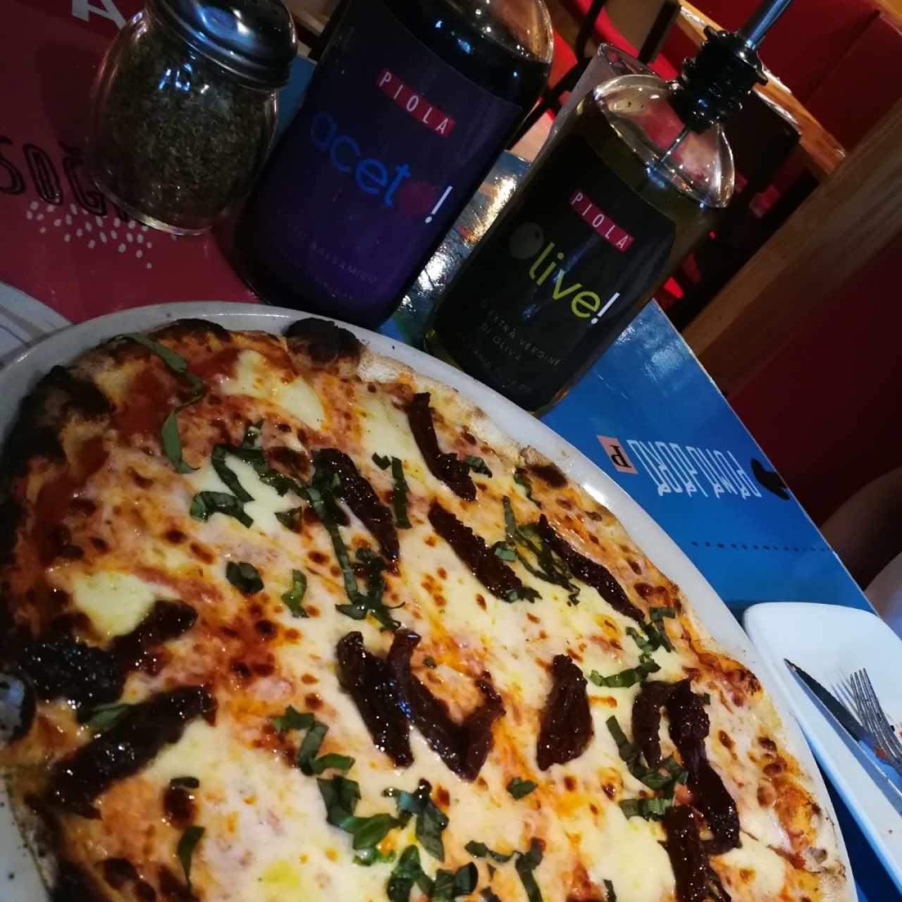 Pizza Piola