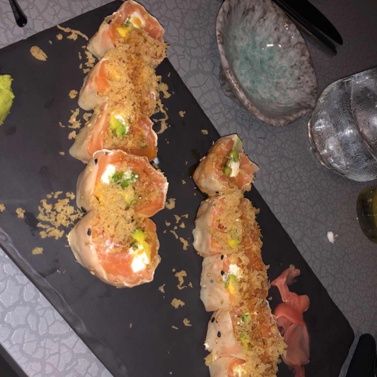 Sushi Bar - Panamá papers roll