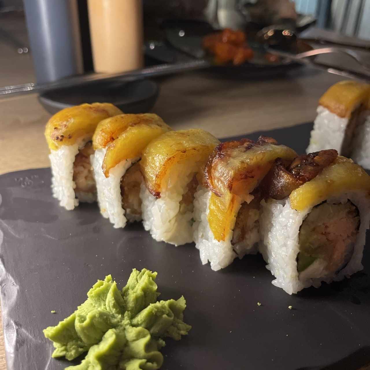 SUSHI ROLLS - Dragon Roll