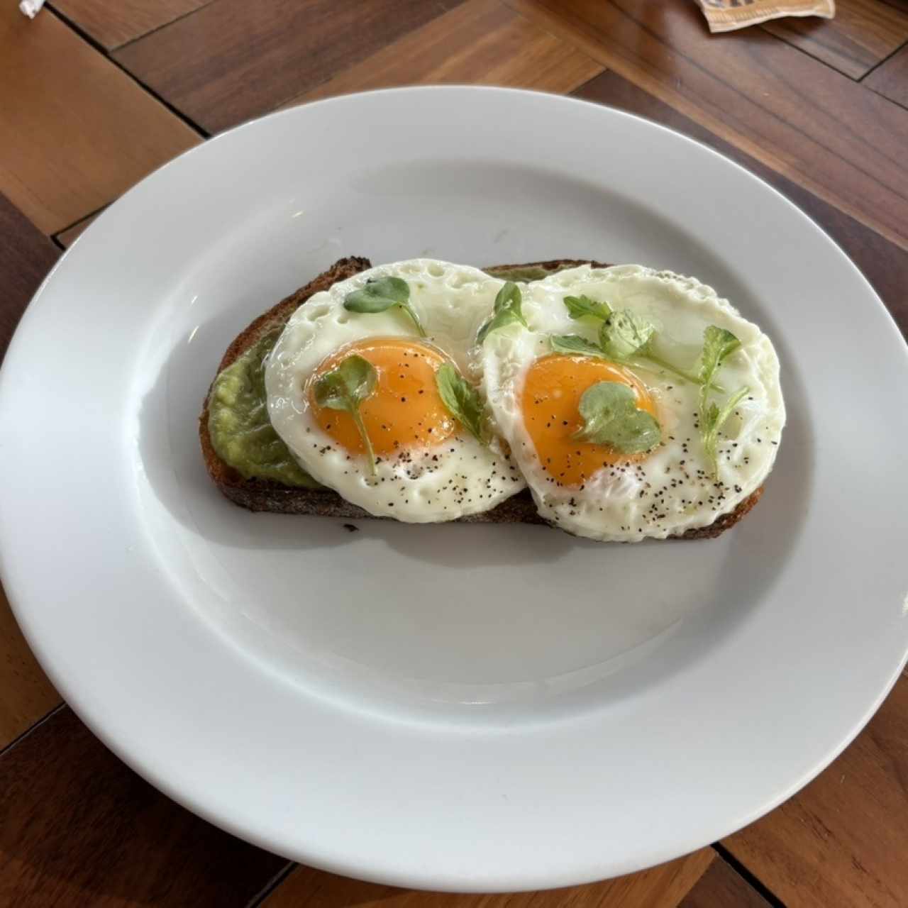 DESAYUNO - AVOCADO TOAST