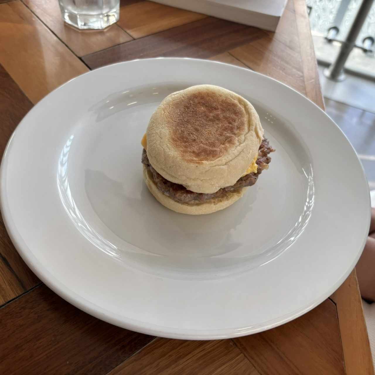 BREAKFAST SANDWICHES - BREAKFAST SANDWICH