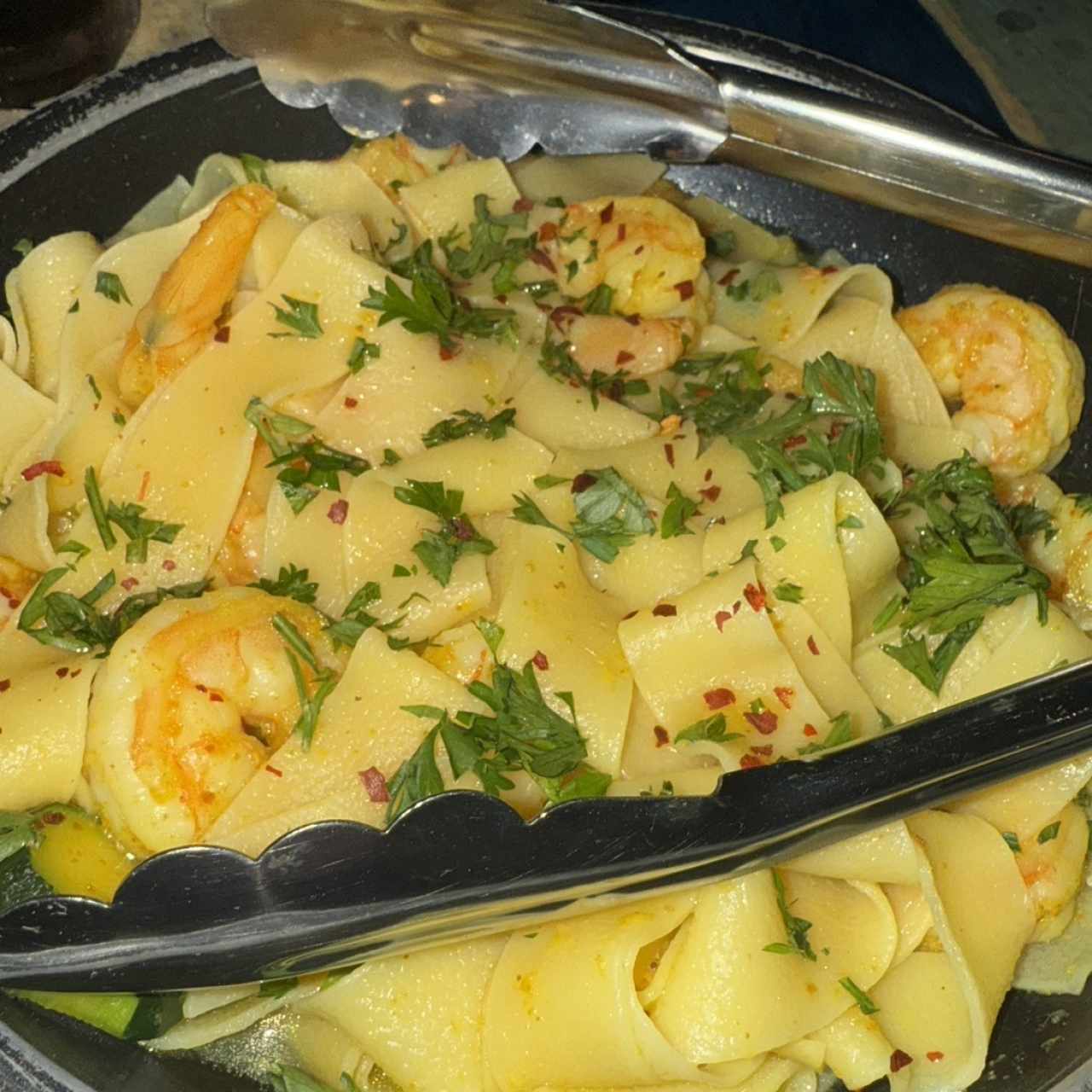 Papardelle con camarones 