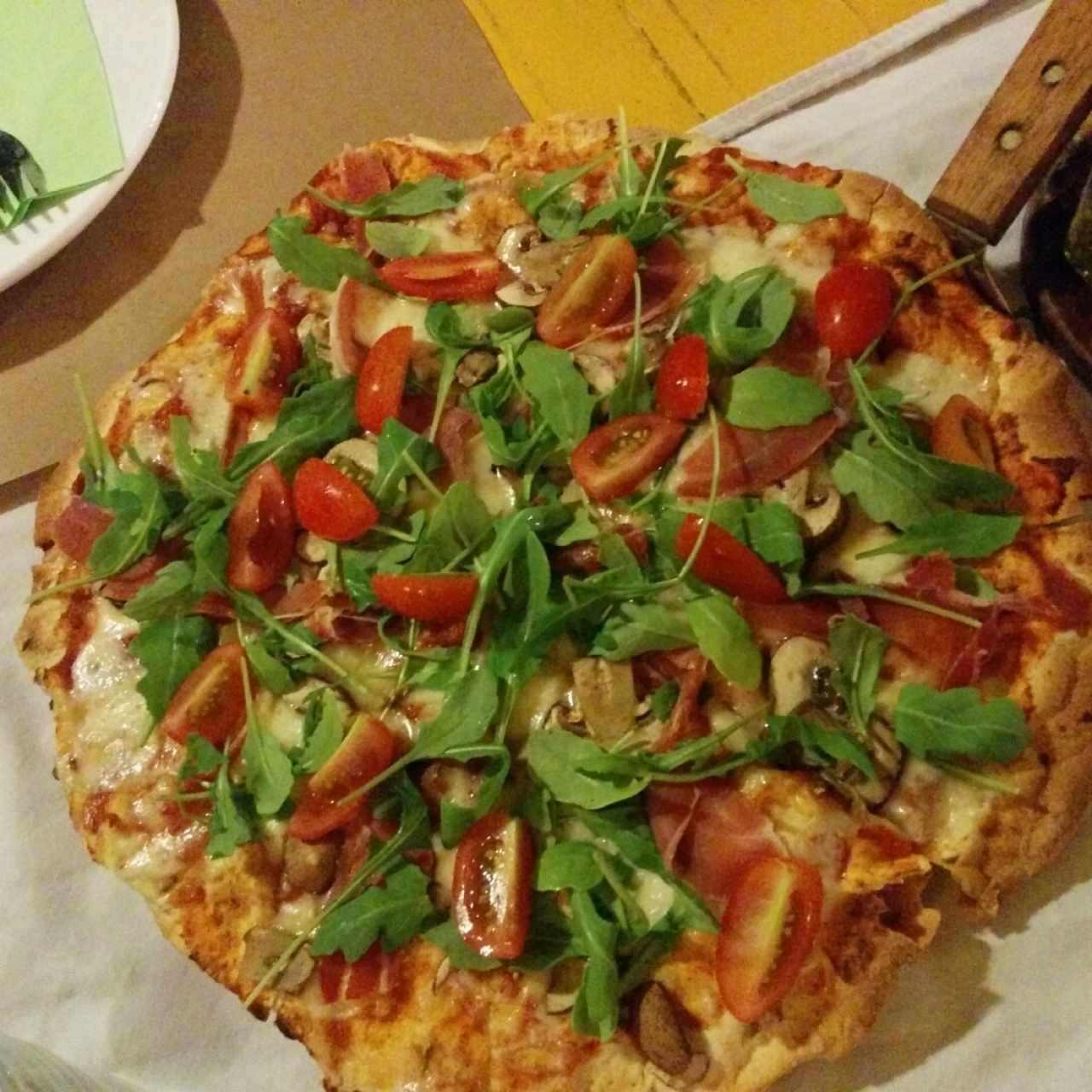 Pizza mediterránea