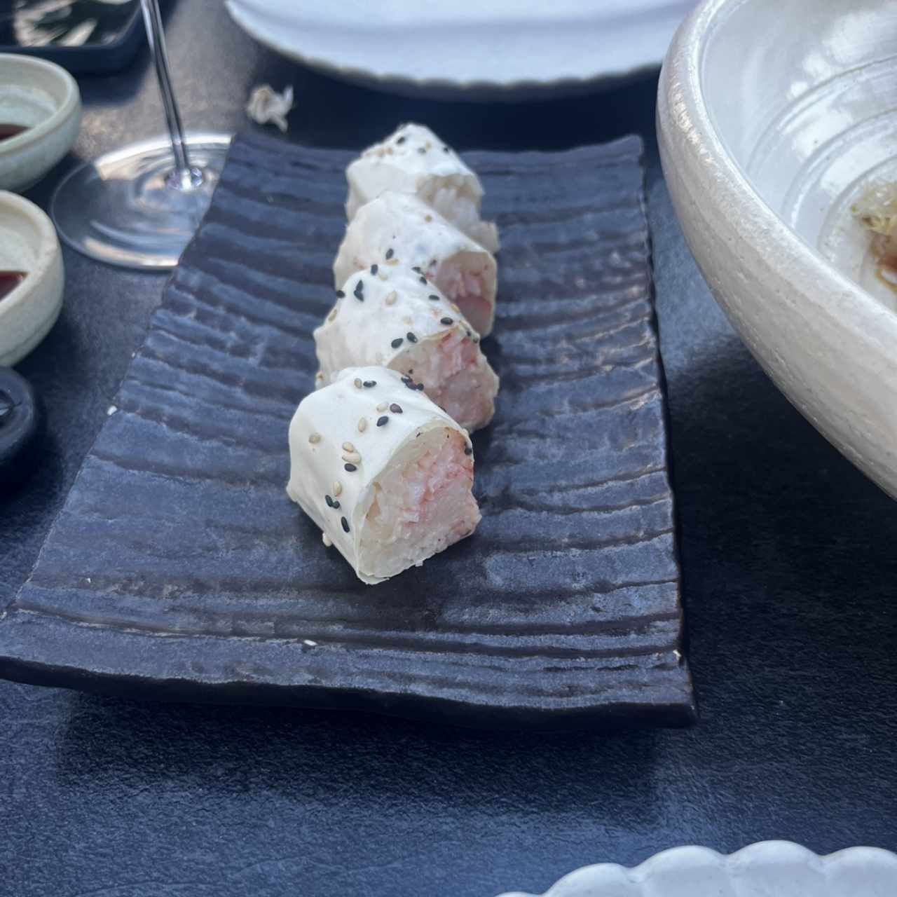 HOT - DYNAMITE ROLL