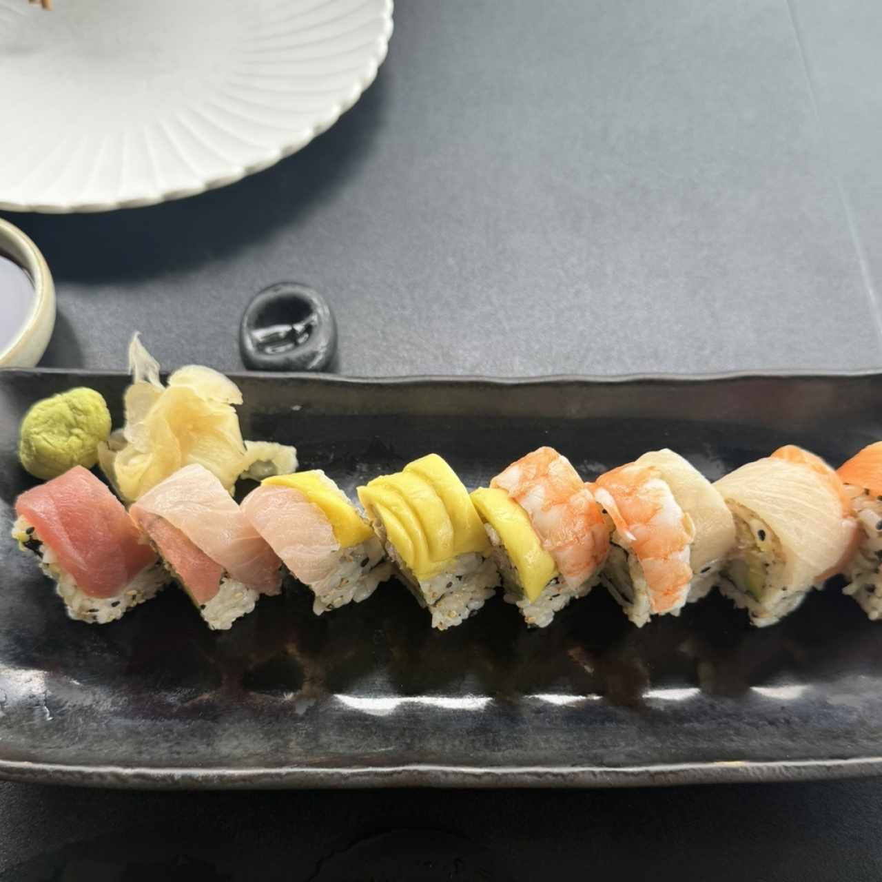 MAKI - RAINBOW ROLL