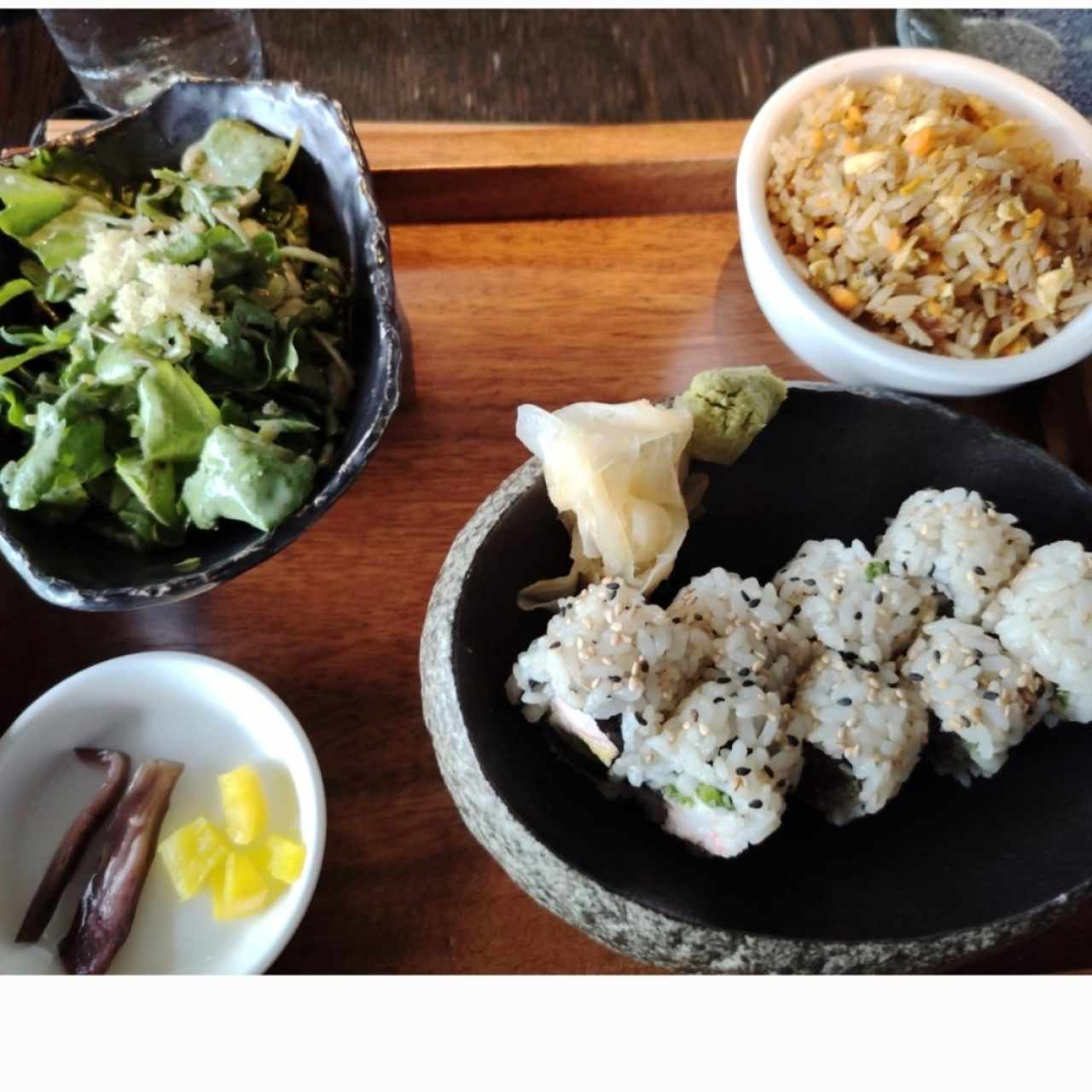 BENTO BOX - SUSHI ROLL BENTO