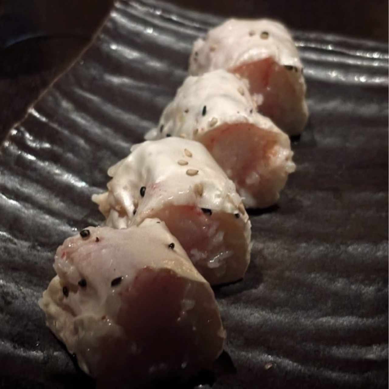 HOT - DYNAMITE ROLL