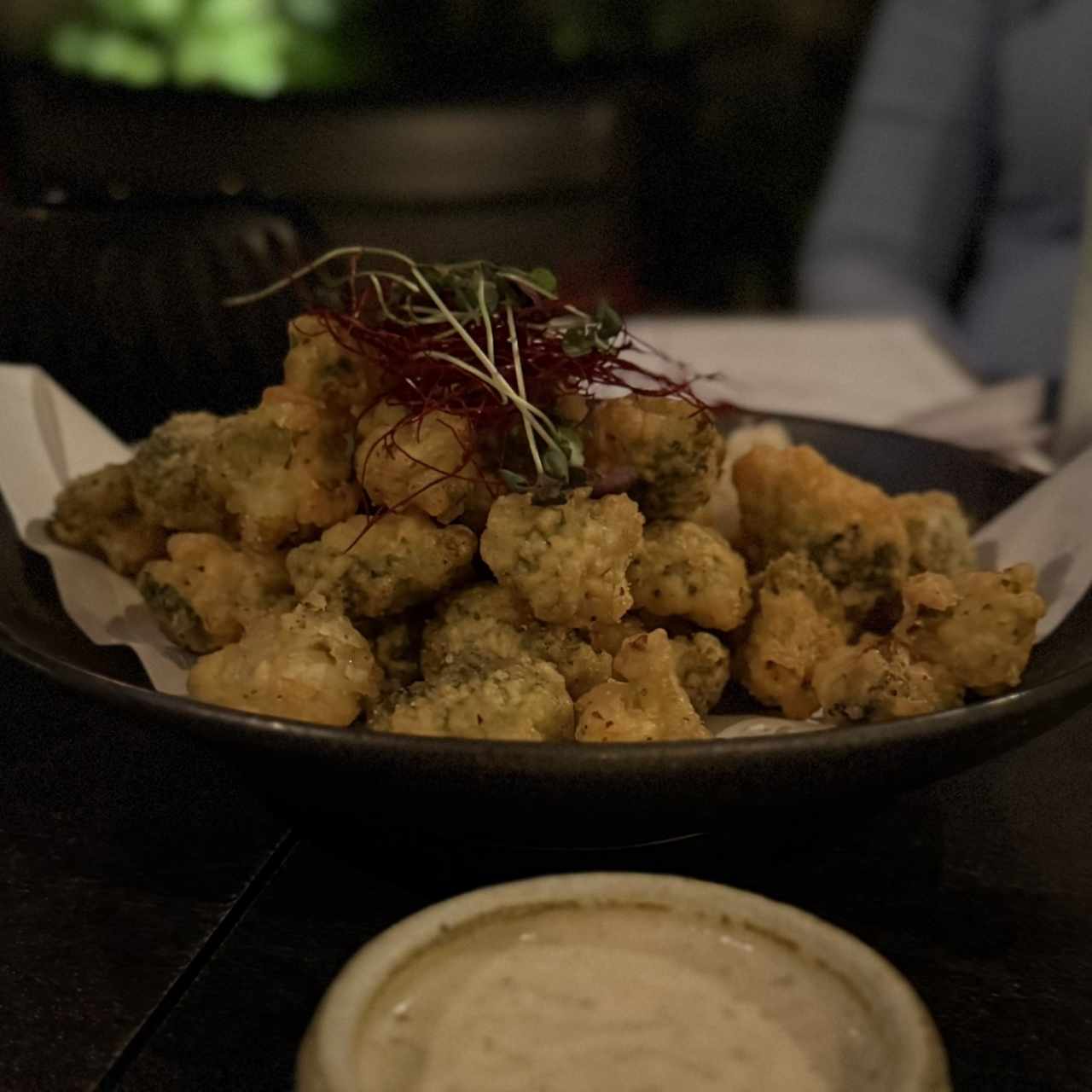 HOT - BROCCOLI TEMPURA