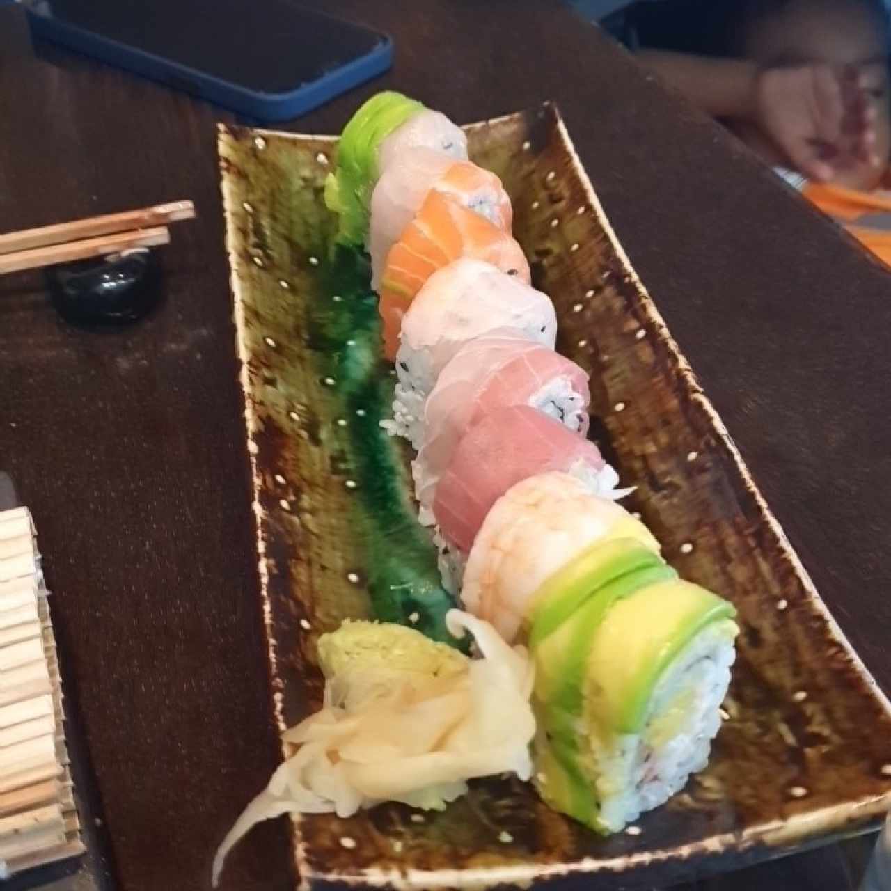 MAKI - RAINBOW ROLL
