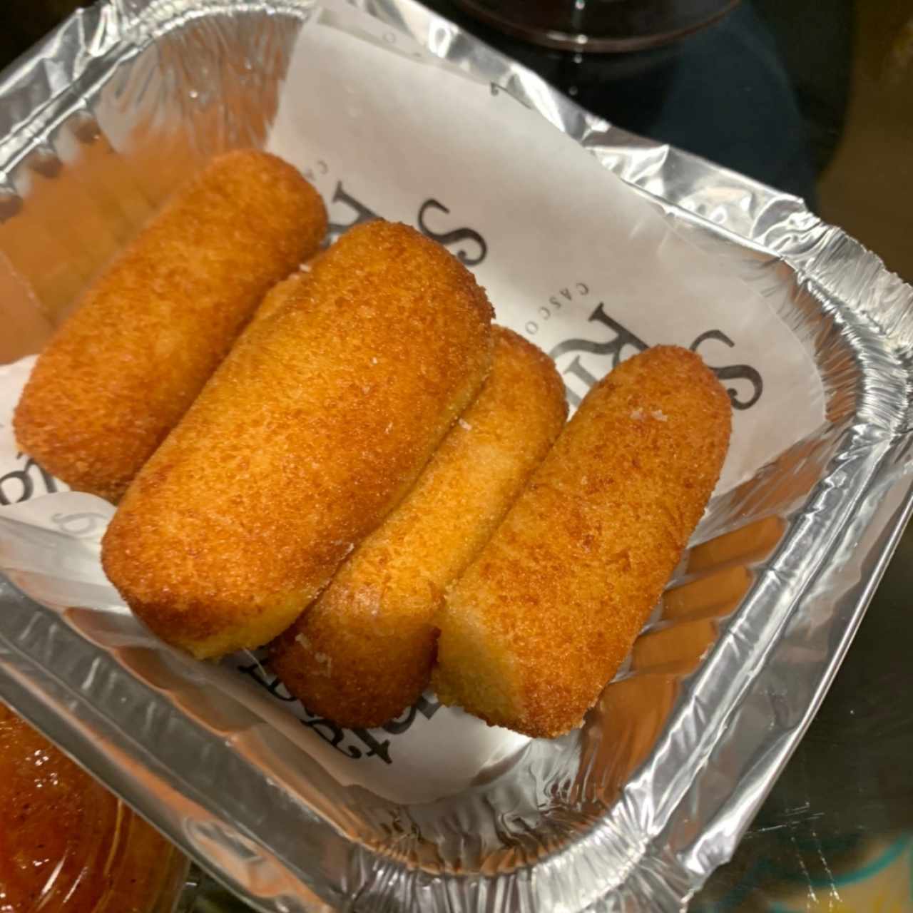 Croquetas de bacalao y pimientos del piquillo