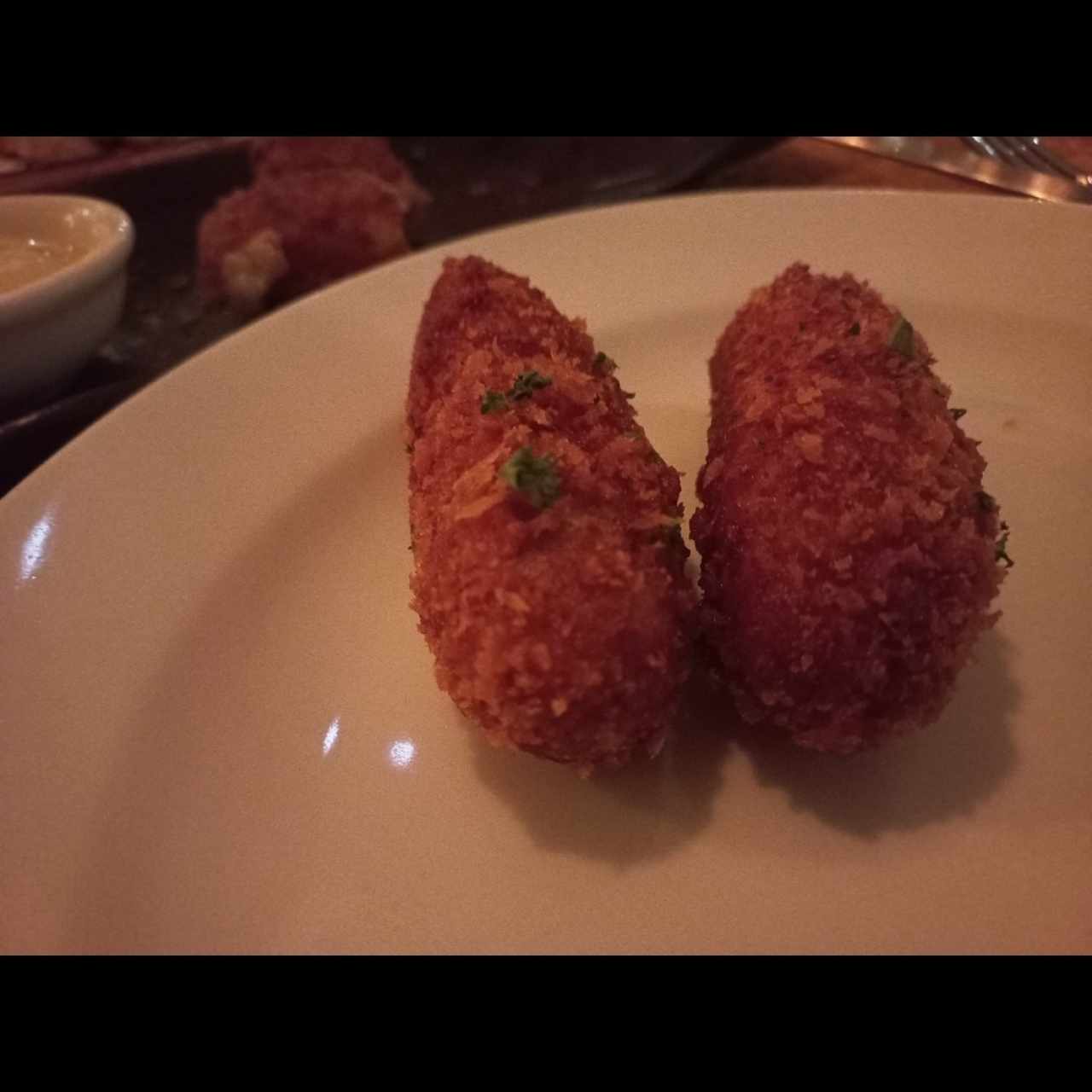 Croquetas cremosas de jamón ibérico de bellota