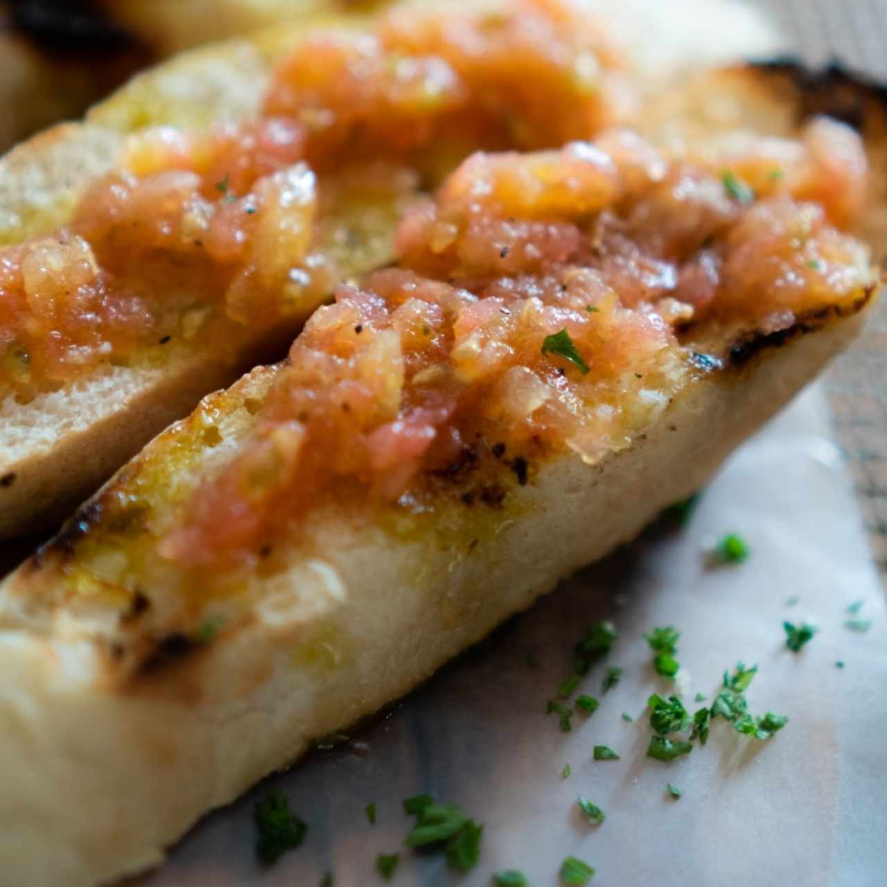 Pan con tomate