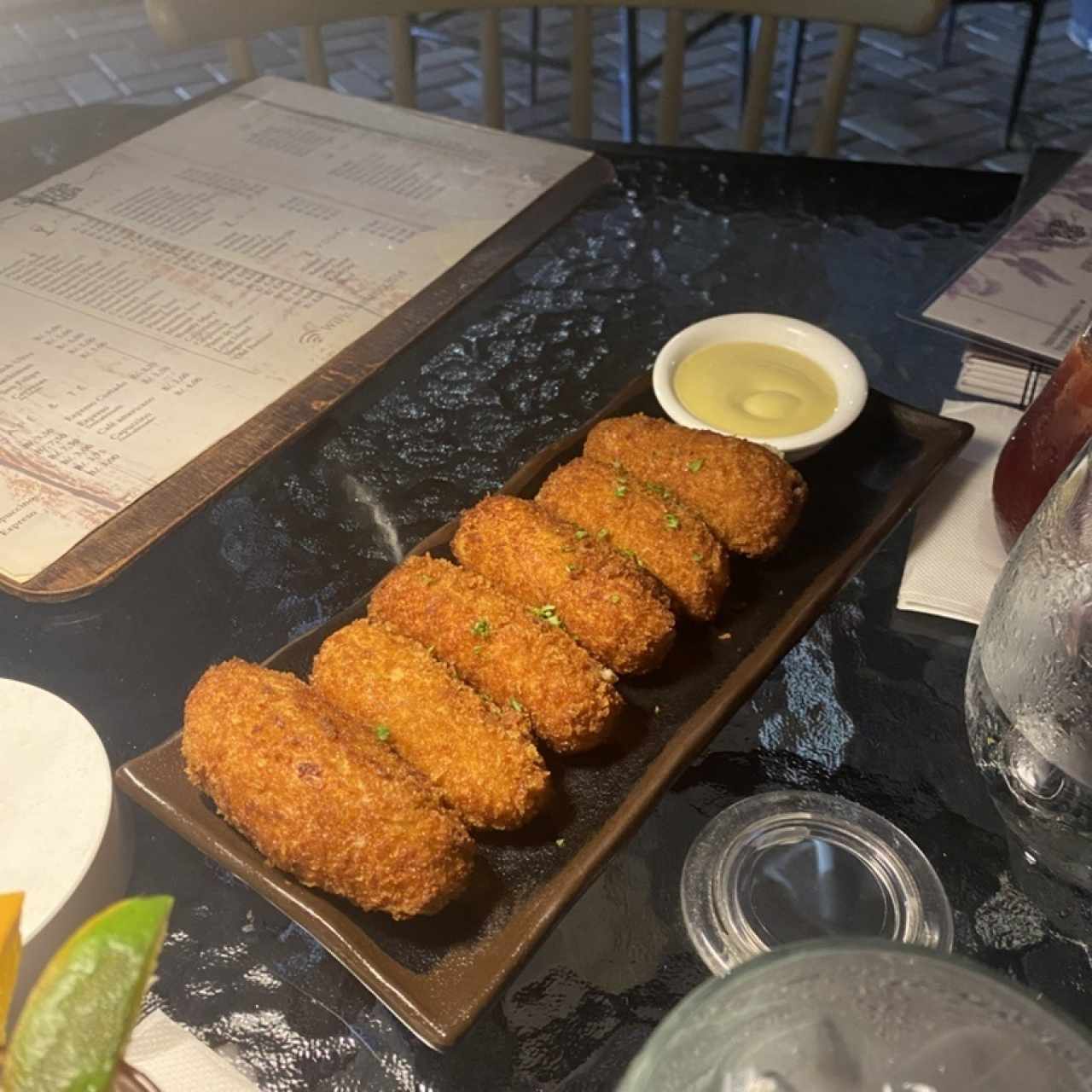 Croquetas cremosas de jamón ibérico de bellota