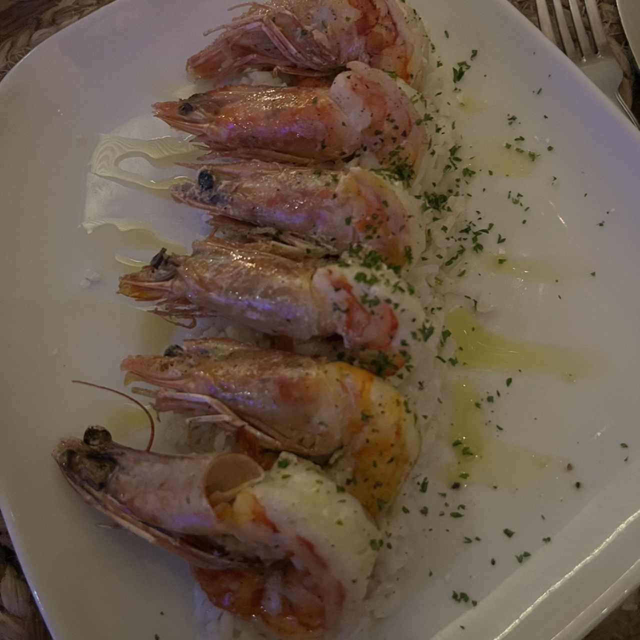 La gostino con arroz con coco - recomendacion del chef 