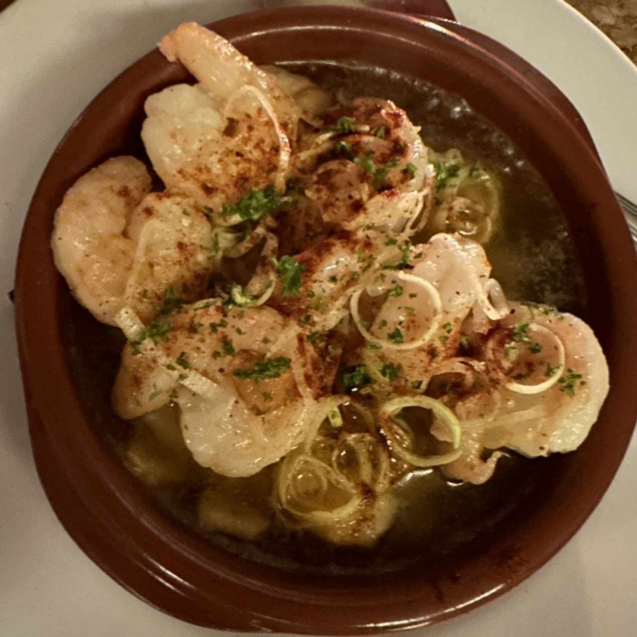 Camarones al ajillo