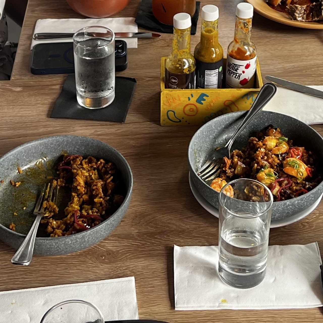 Porciones Grandes - One Pot Colonense