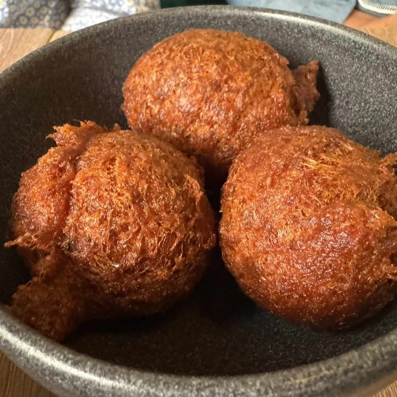 Porciones Pequeñas - Torrejitas de Bacalao