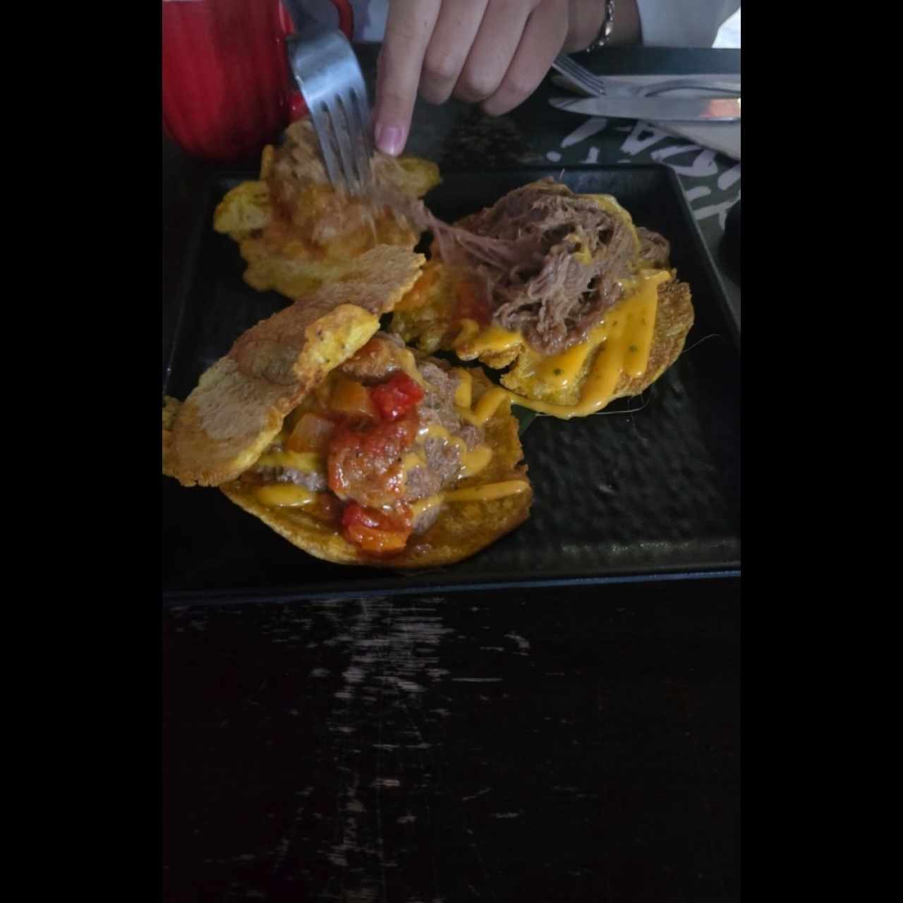  Patacones 