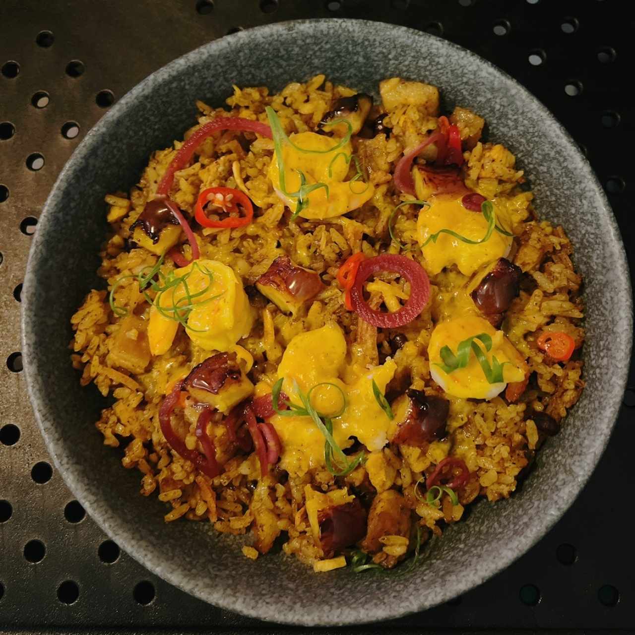 Porciones Grandes - One Pot Colonense