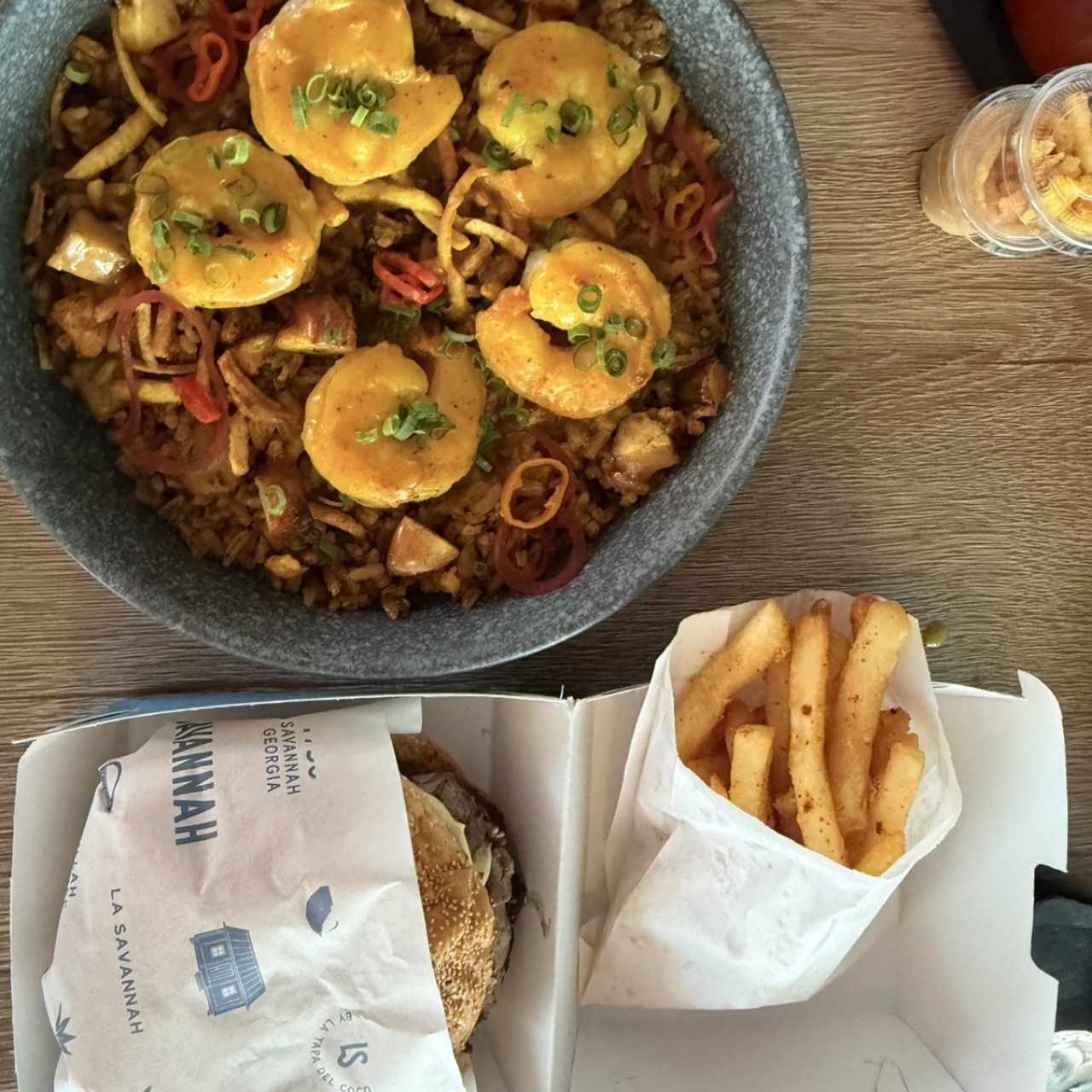 Porciones Grandes - One Pot Colonense