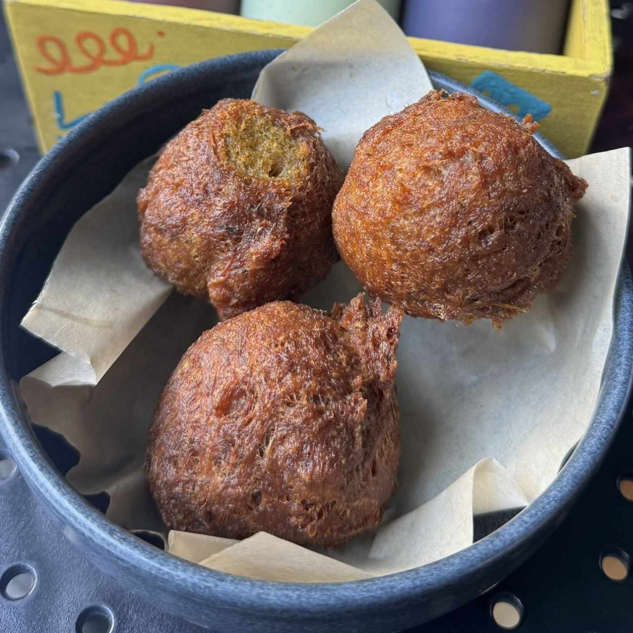Porciones Pequeñas - Torrejitas de Bacalao