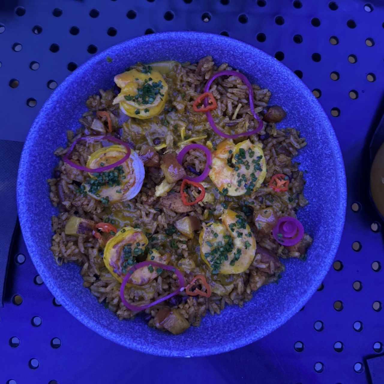 Porciones Grandes - One Pot Colonense