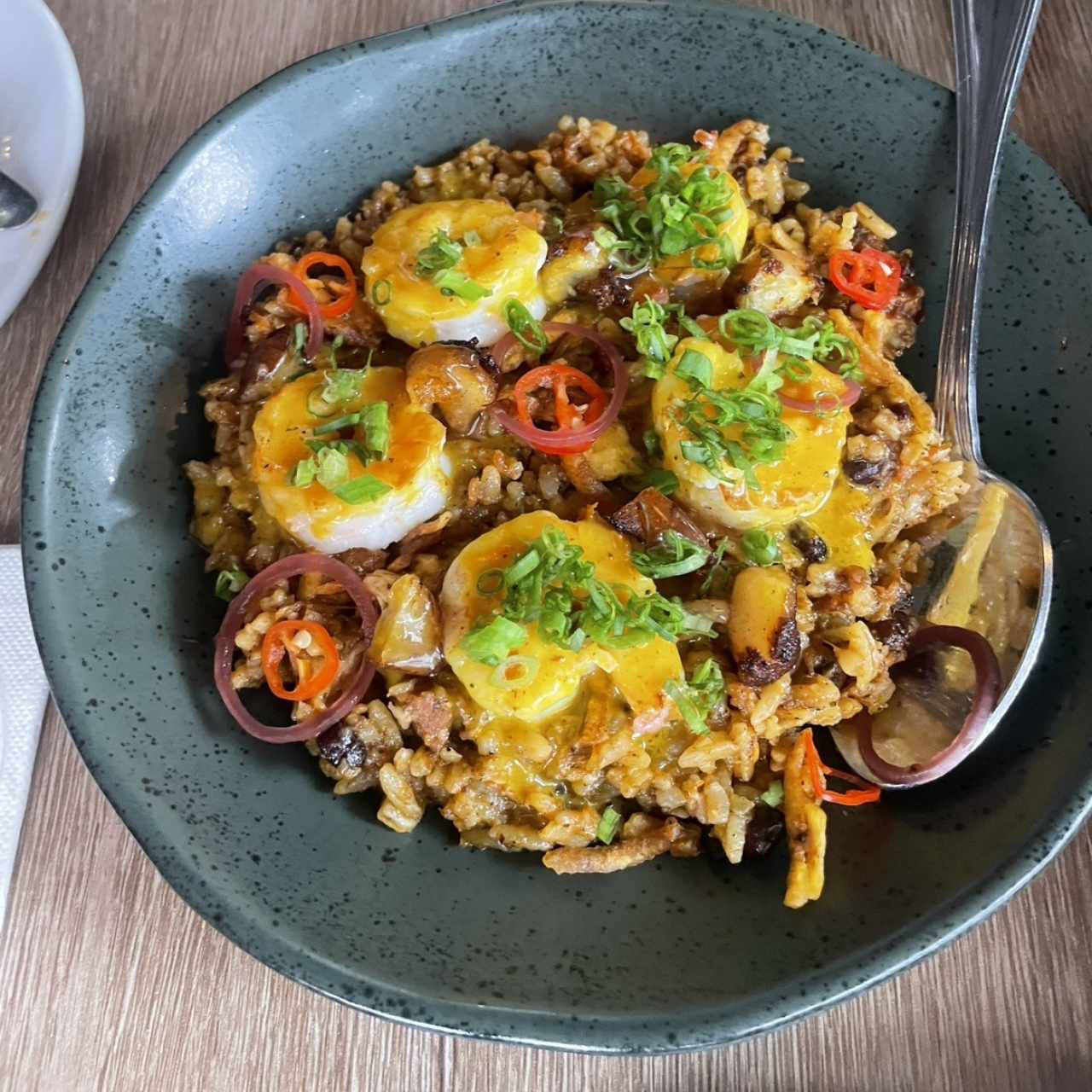 Porciones Grandes - One Pot Colonense