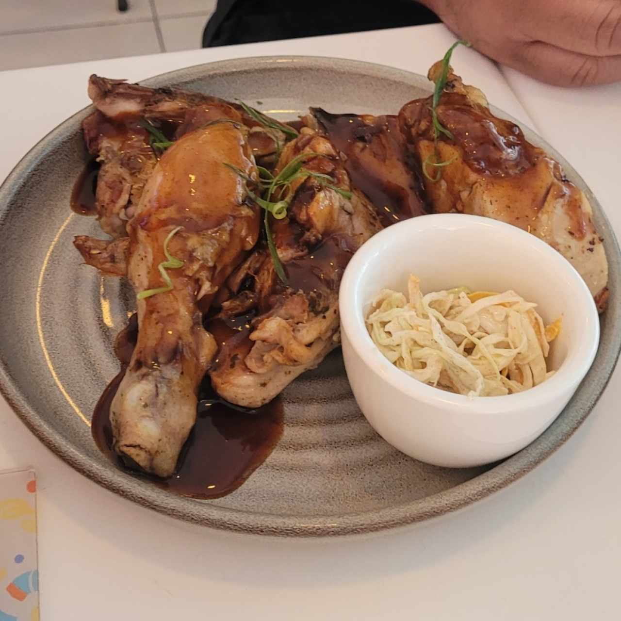 Jerk Chicken Platter+Acompañamiento