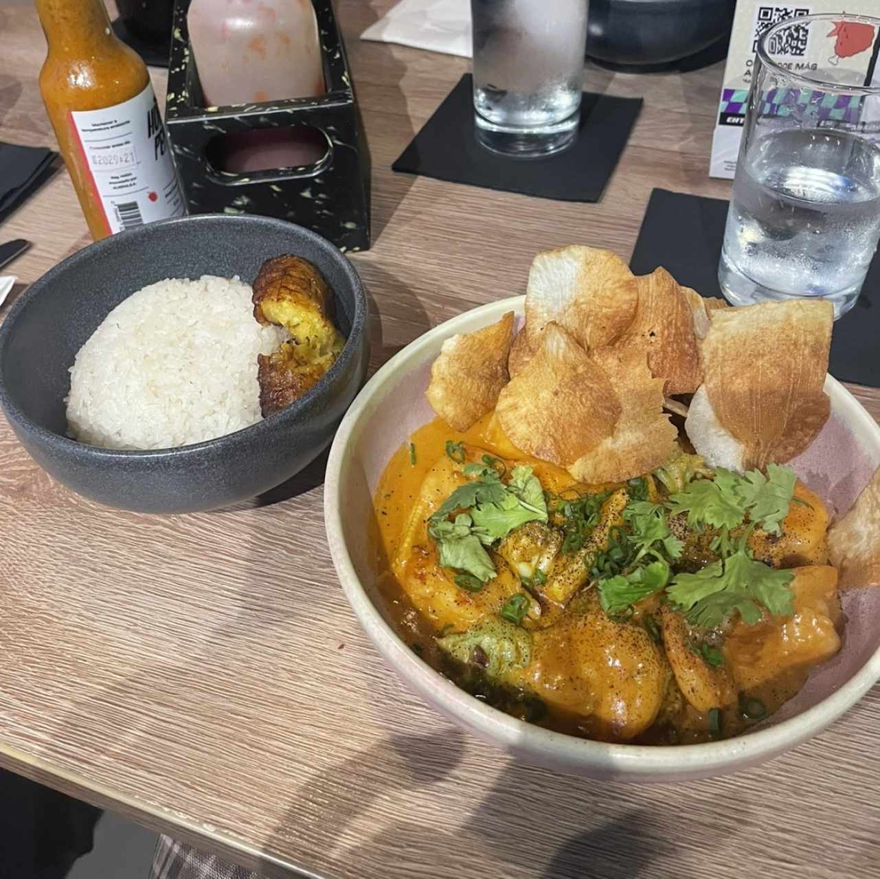Camarones con Coco y Curry rojo