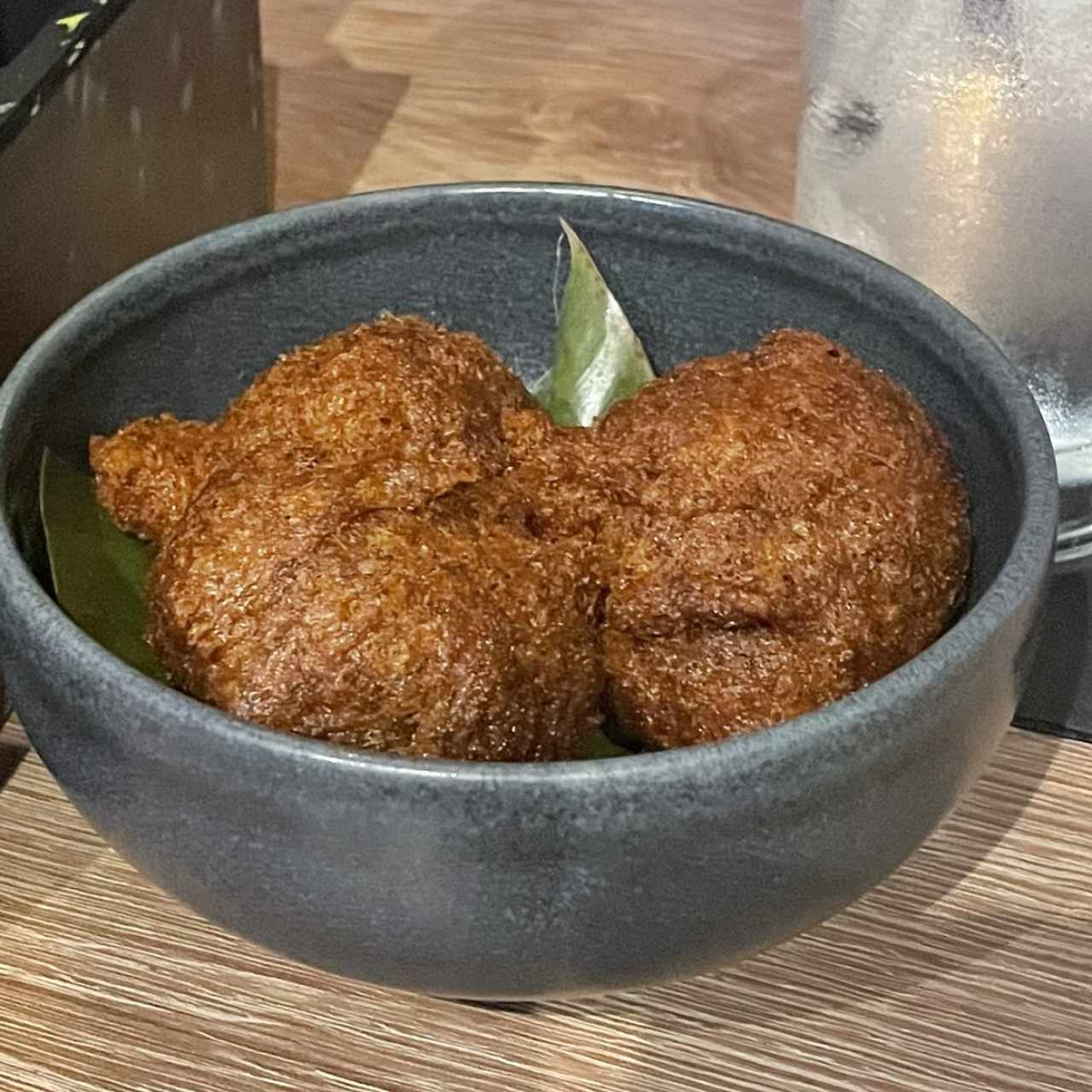 Porciones Pequeñas - Torrejitas de Bacalao