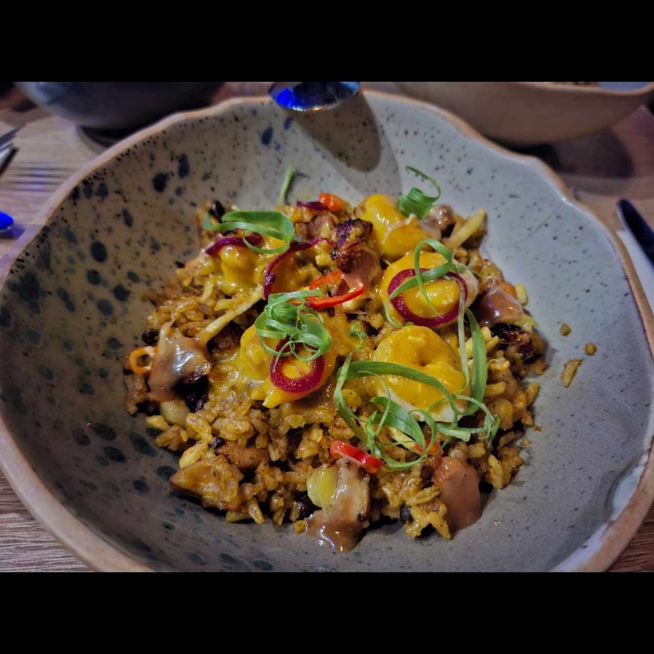 Porciones Grandes - One Pot Colonense
